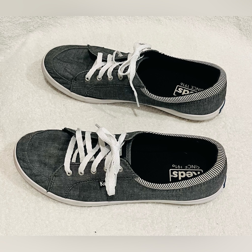Women’s KEDS tennis shoe size 8 - Picture 3 of 6